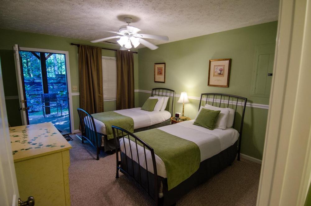 Asheville Cabins Of Willow Winds ภายนอก รูปภาพ