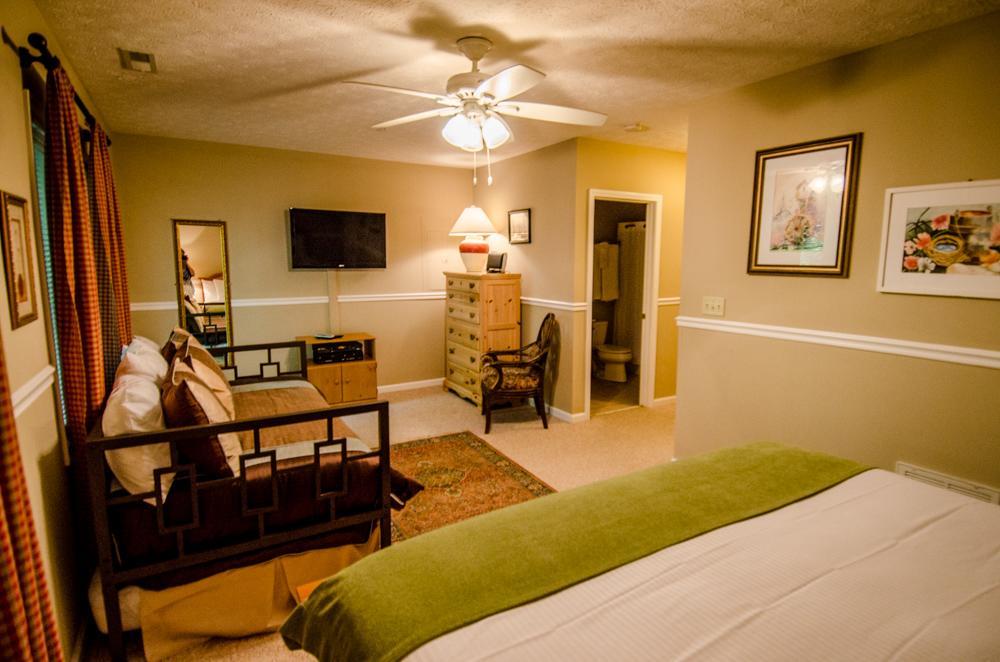 Asheville Cabins Of Willow Winds ภายนอก รูปภาพ