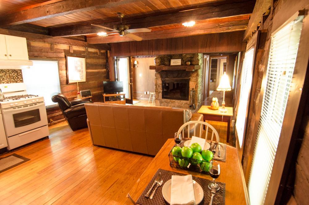 Asheville Cabins Of Willow Winds ภายนอก รูปภาพ