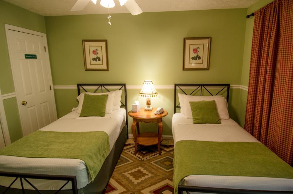 Asheville Cabins Of Willow Winds ภายนอก รูปภาพ