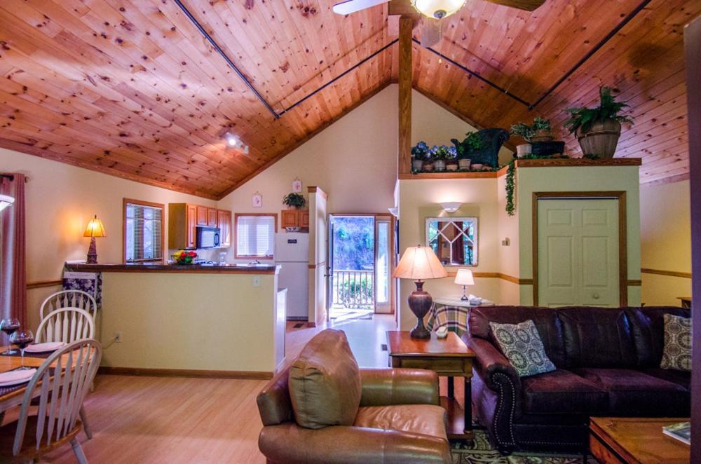 Asheville Cabins Of Willow Winds ภายนอก รูปภาพ