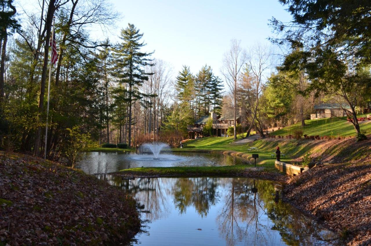 Asheville Cabins Of Willow Winds ภายนอก รูปภาพ